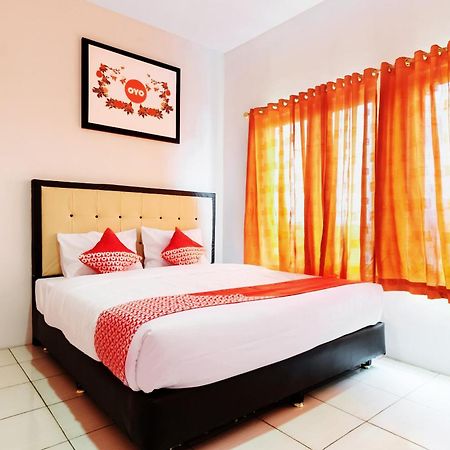 Oyo 622 Bakti Homestay Medan Eksteriør bilde