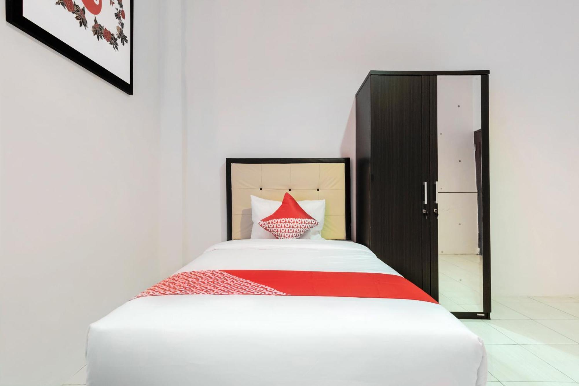 Oyo 622 Bakti Homestay Medan Eksteriør bilde