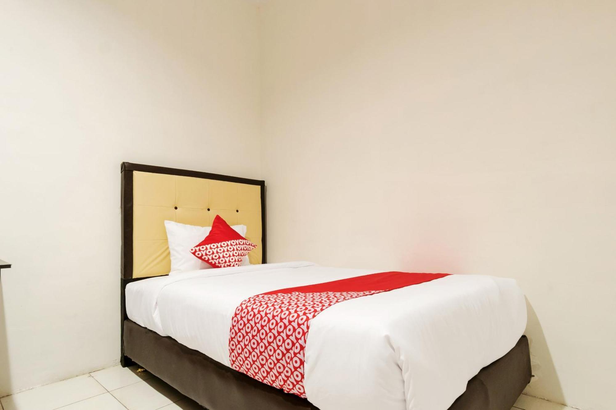 Oyo 622 Bakti Homestay Medan Eksteriør bilde